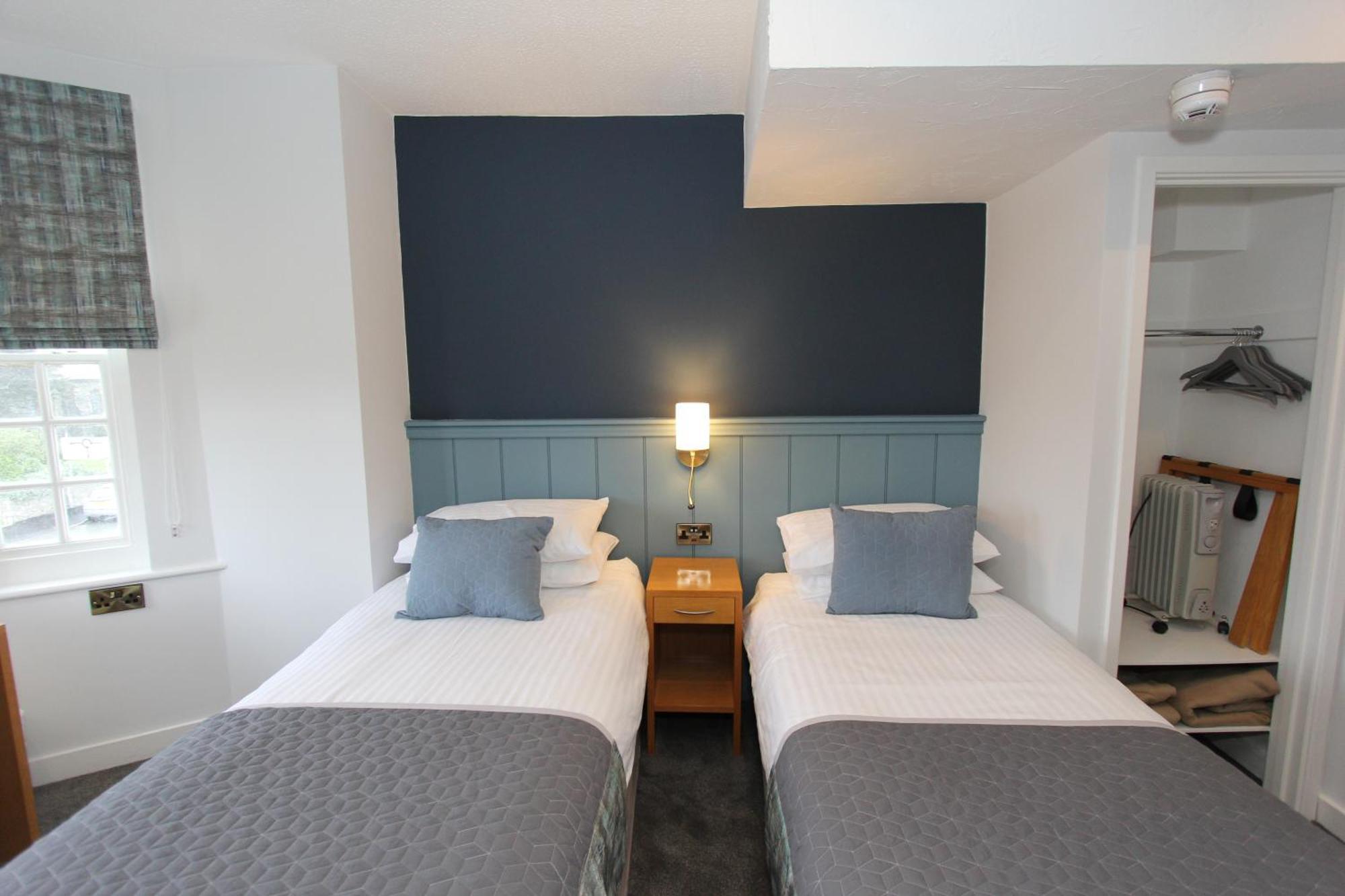 Gwesty Nanhoron Arms Hotel Nefyn Buitenkant foto
